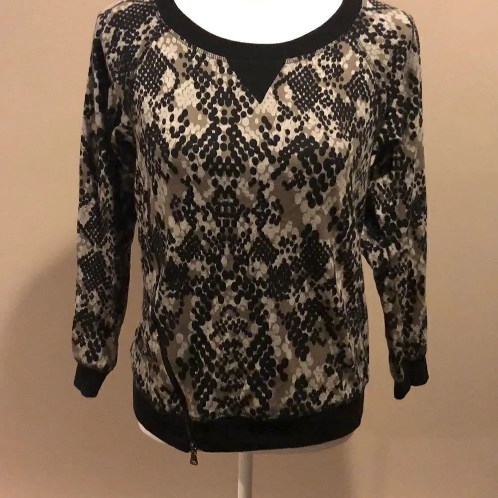 Trina Turk Snakeskin-like Print Sweatshirt with Side Zipper Detail Size Small